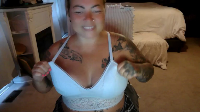 MilfNextDoor26