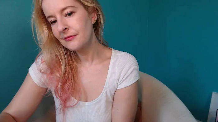 NadiaLayne