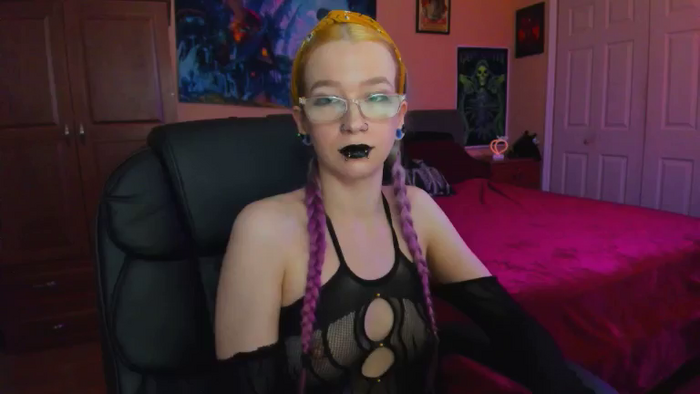 NikkiNorwalk