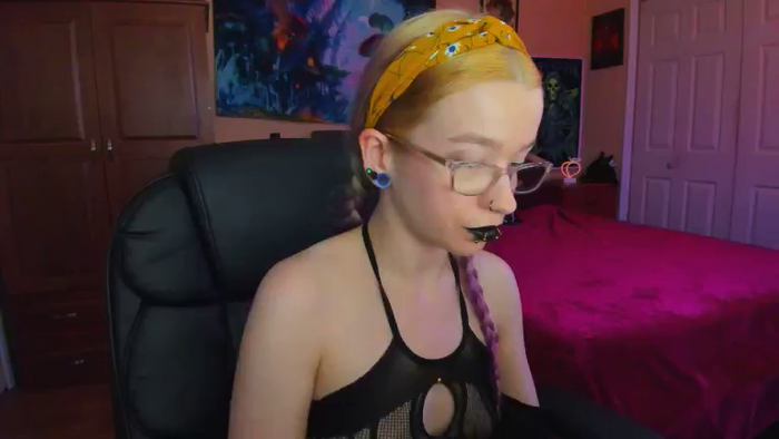 NikkiNorwalk