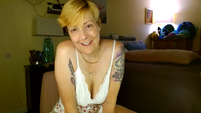 LucySmiles73