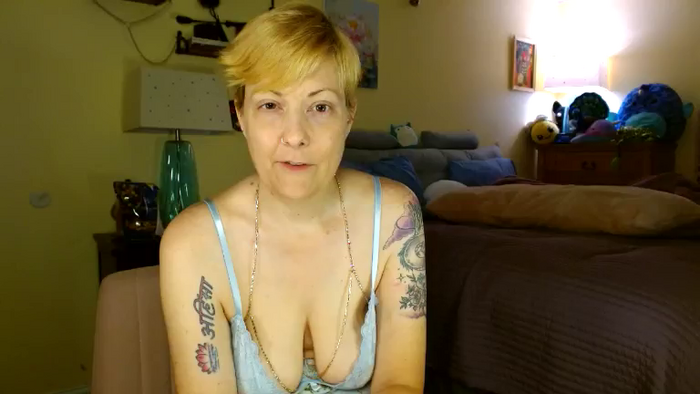 LucySmiles73