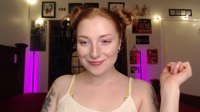 EmmaSubmissive