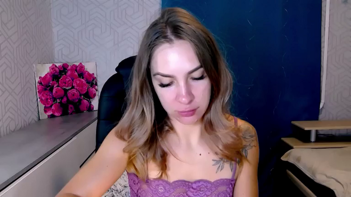 MeganNaughtyy