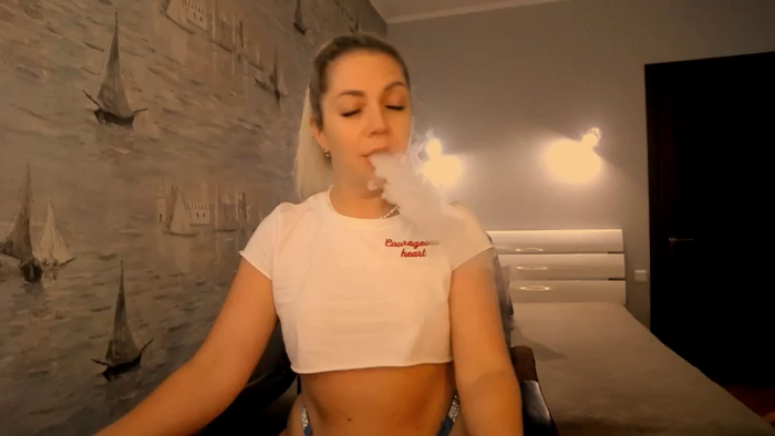 Nichole_Hill