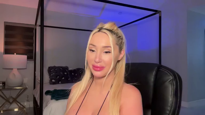 AmandaAndrewsxx
