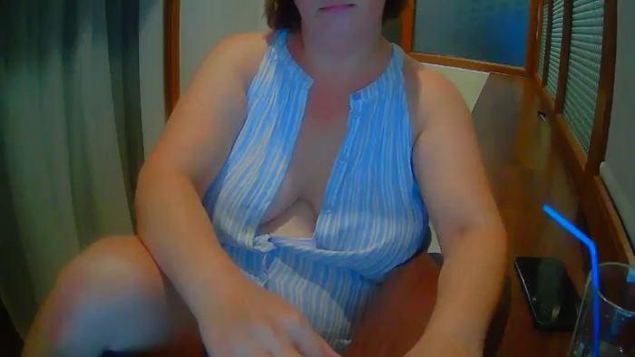 LadyofYourDreams19