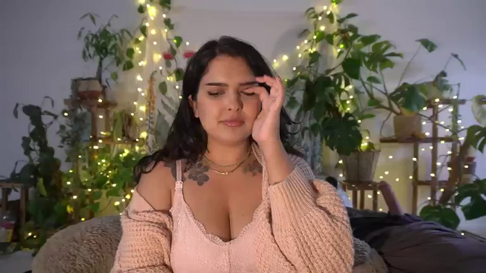 MayaPetite