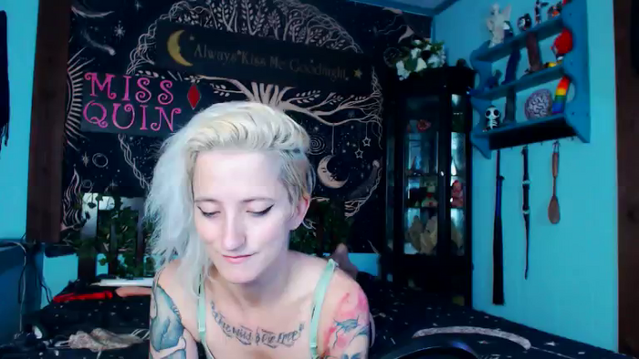 MissQuinCam
