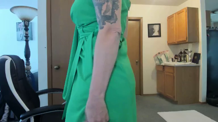 Hottyhousewife18