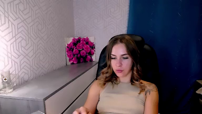 MeganNaughtyy