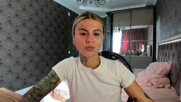 LilyDevelin