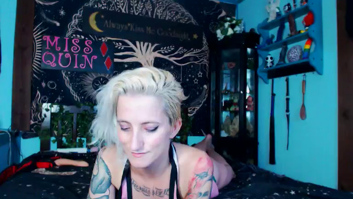 MissQuinCam