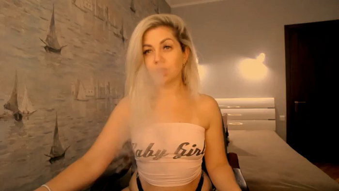 Nichole_Hill