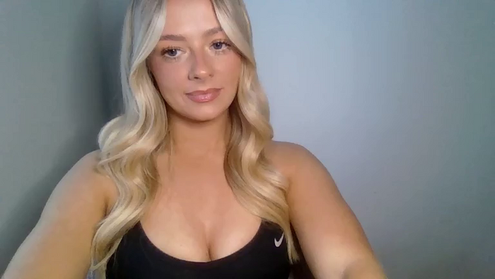 X_Zoey_UK
