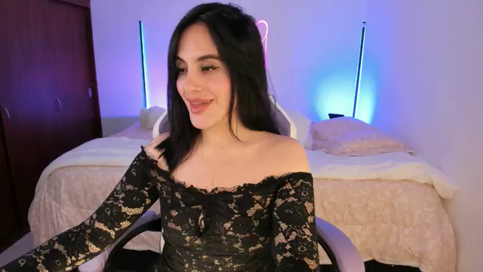 BellaCheri19