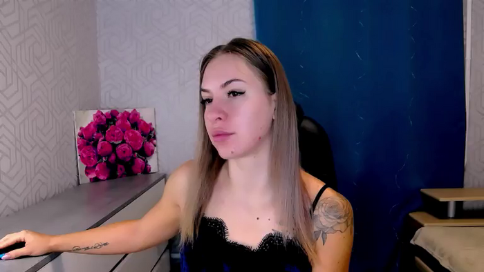 MeganNaughtyy