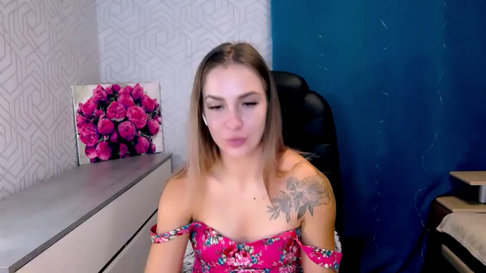 MeganNaughtyy
