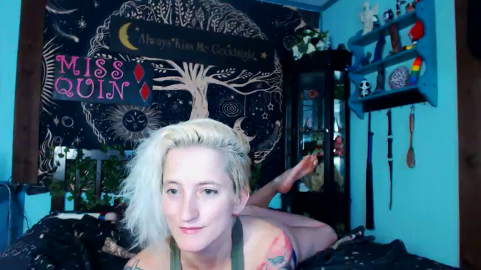 MissQuinCam