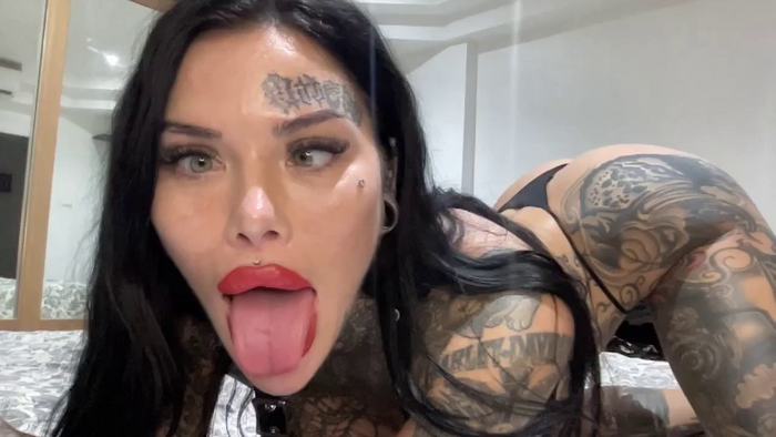DARKINKEDBABE