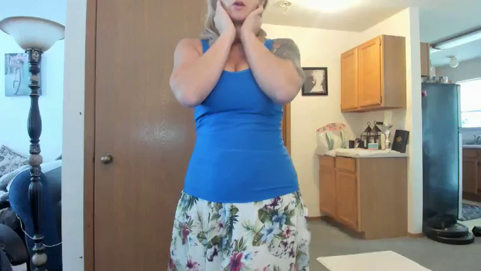 Hottyhousewife18