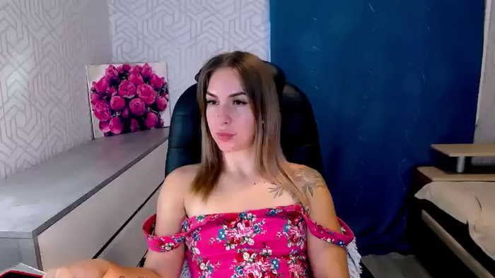 MeganNaughtyy