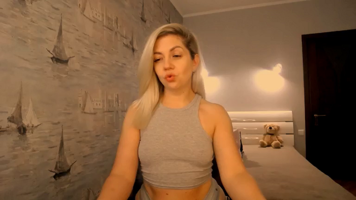 Nichole_Hill