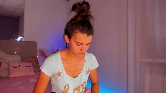 LauraLeee