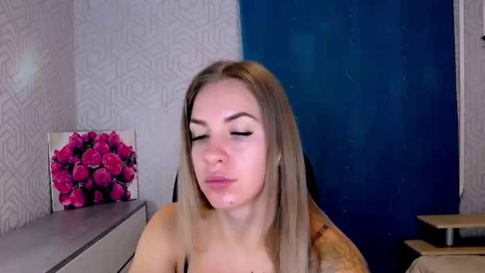 MeganNaughtyy