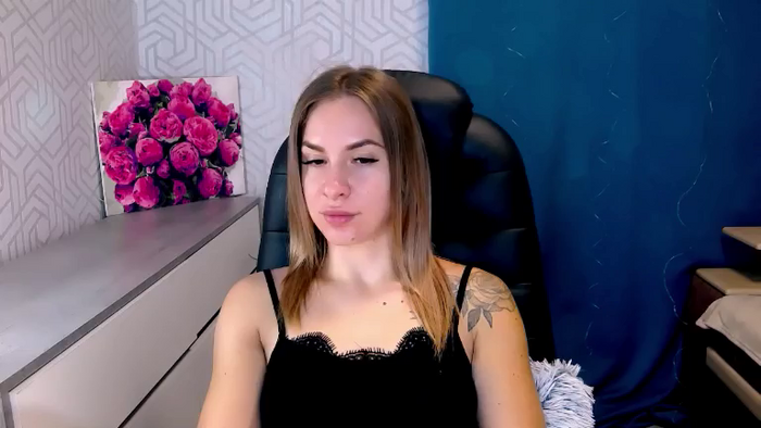 MeganNaughtyy