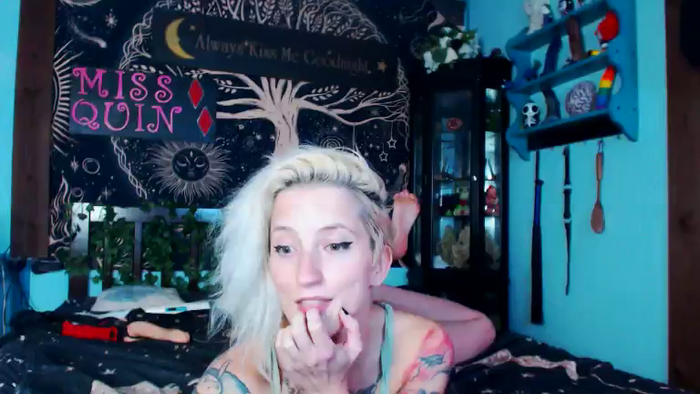 MissQuinCam