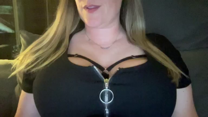TittieTia19