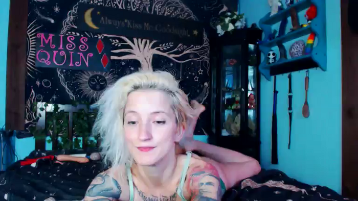 MissQuinCam