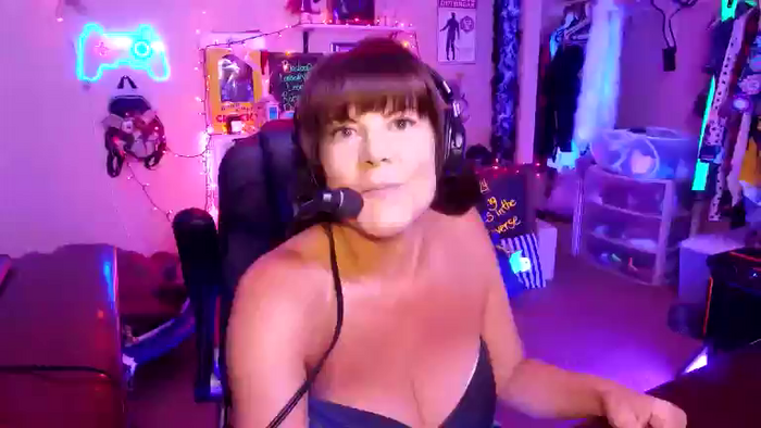 RebeccaLoveXXX