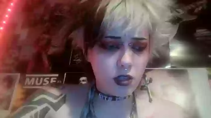 2024/08/08/streamate-glitterqueen99-22-37-58