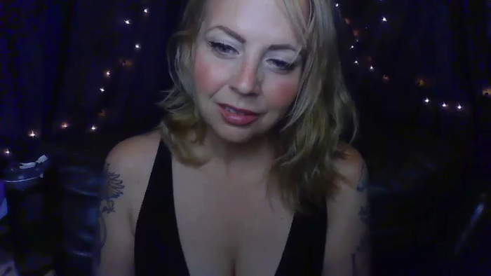 DaisyKnickers