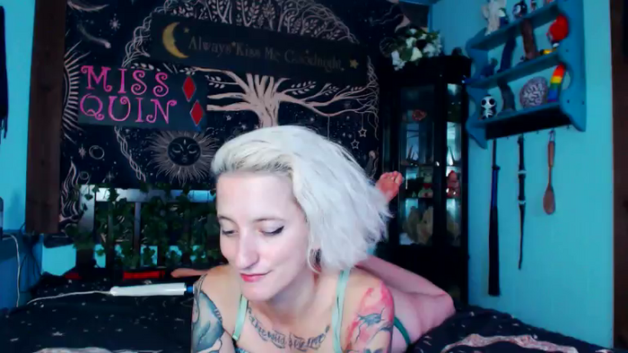 MissQuinCam