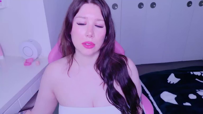 KyraFae