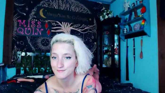 MissQuinCam