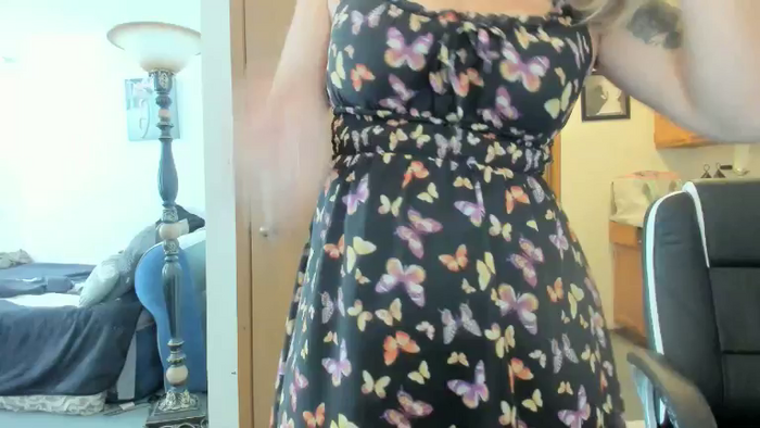 Hottyhousewife18