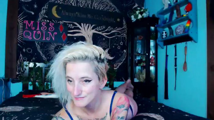 MissQuinCam