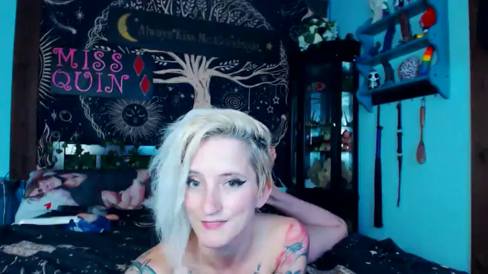 MissQuinCam