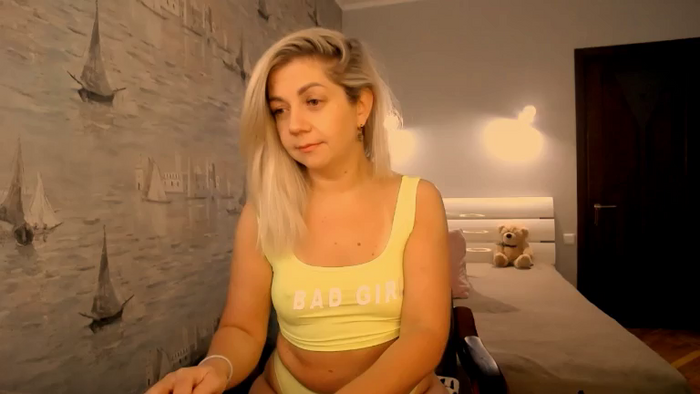 Nichole_Hill