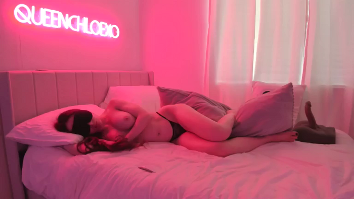QueenChloeXO