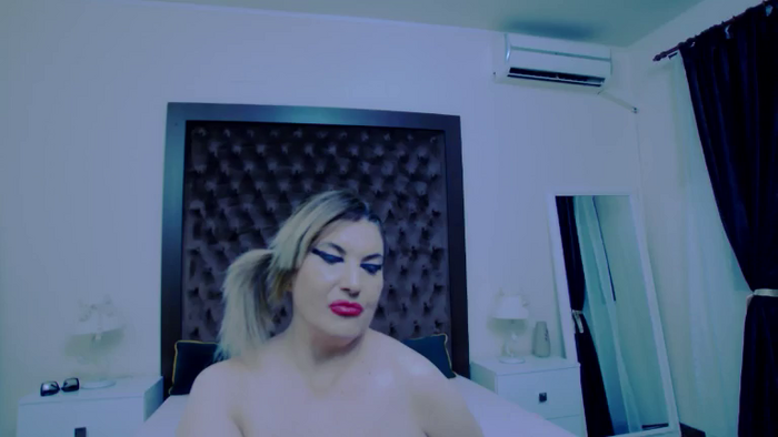 KiraLeila