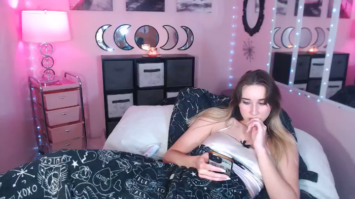 Lacey_Prescott