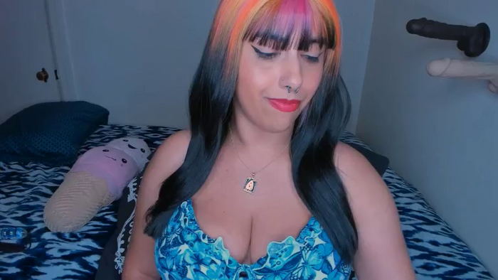 CurvyKisses