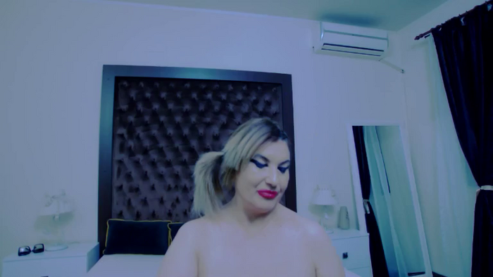 KiraLeila
