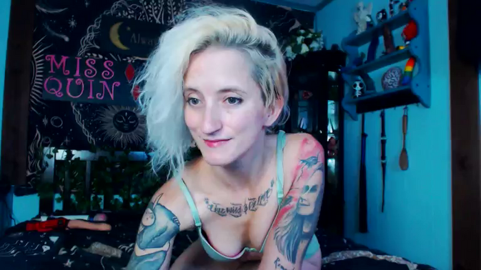 MissQuinCam