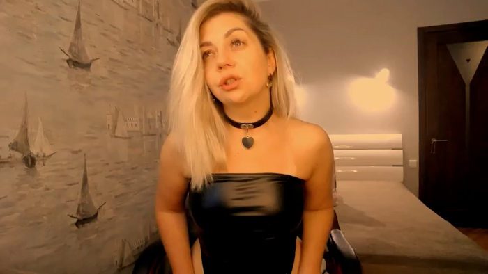 Nichole_Hill